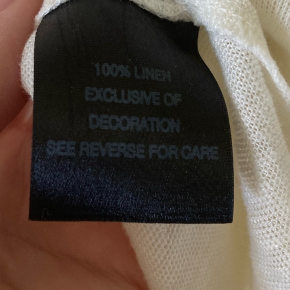 Anthropologie tank with A-shape and embroidery straps - Picture 4 of 8